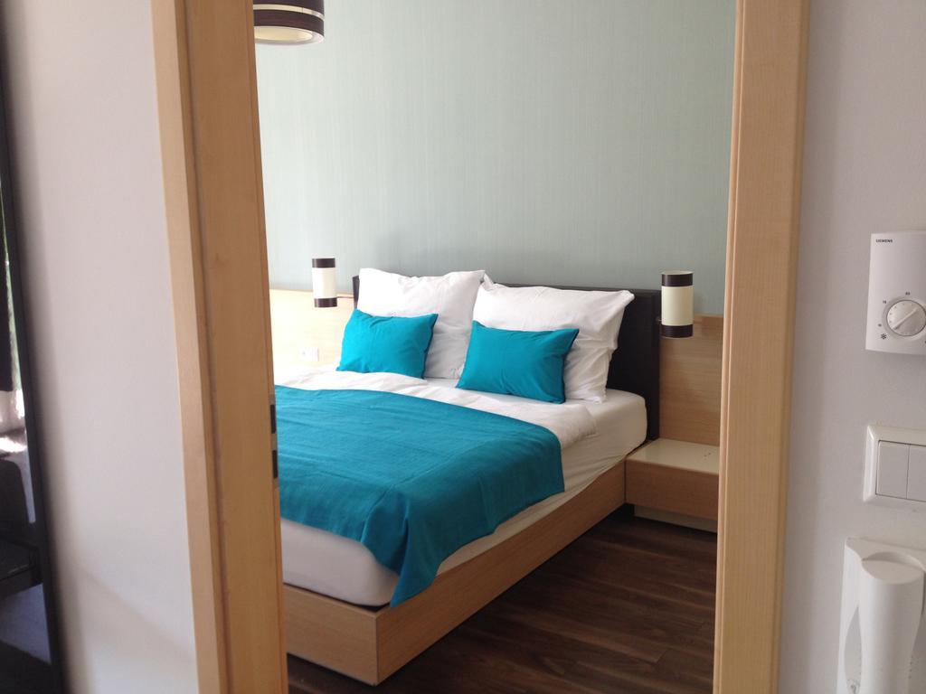 Vizparti Wellness Apartman Velence Apartment Exterior foto